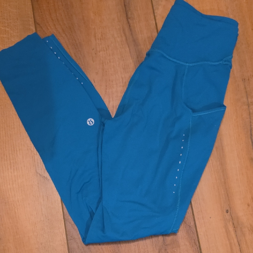 Lululemon Fast And Free HR Leggings. Size 4